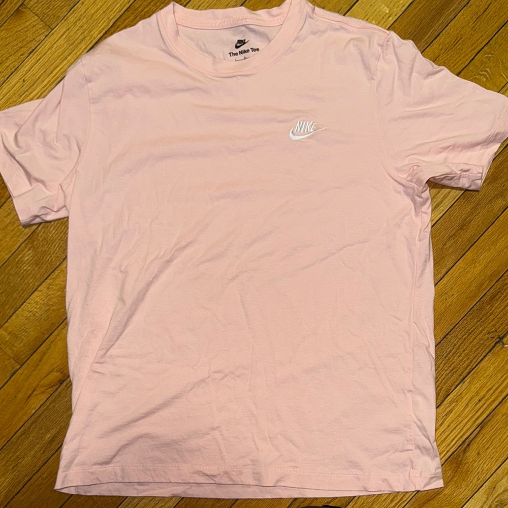 Nike Pink Short Sleeve Tee